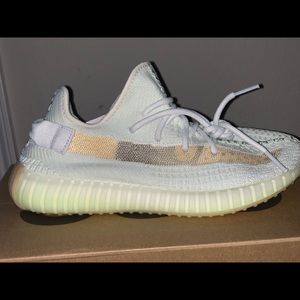 Yeezy Boost 350 V2 “Hyperspace” Men’s Size 8
